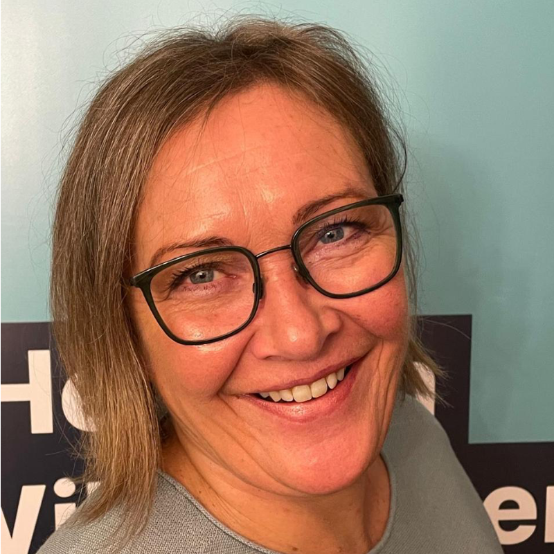  Petra Barfigo